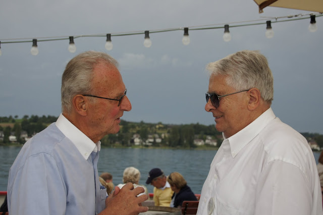 Bild "Chronik:2012-08-29_013_Alte_Faehre_-_Museumsfahrt_-_Gunter_Sieglin_und_Hermann_Schwarz.jpg"