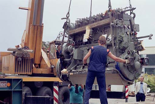 Bild "Chronik:schussen_diesel_an_kran_4.jpg"