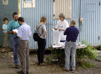 Bild "Chronik:standverkauf.jpg"